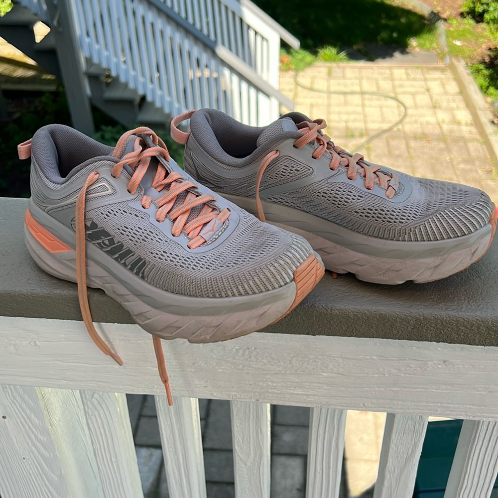HOKA Bondi7 size 6 good condition